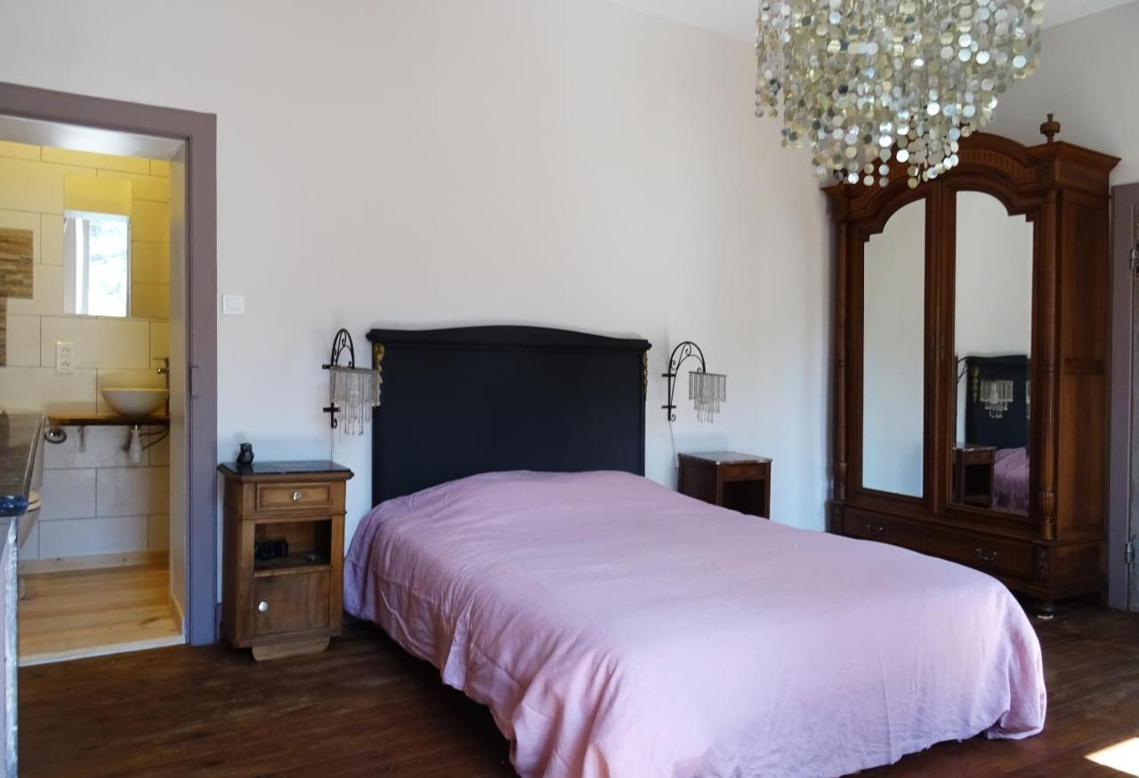 Les Trois Hiboux Bed & Breakfast Crespin  Luaran gambar